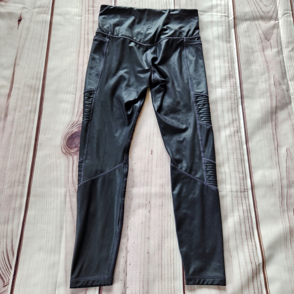 Athleta "Inclination Moto Tight" High Rise Legging Black Textured Women's Size S - Picture 5 of 10